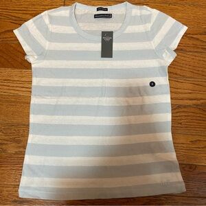 NWT abercrombie blue and whites strip tee size S